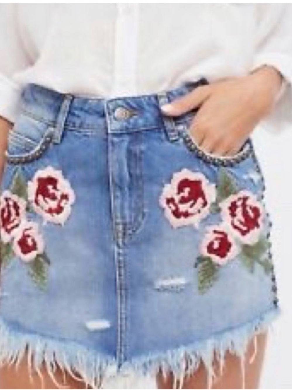 Free People Floral Embroidered‎ Denim Mini Skirt Size 26